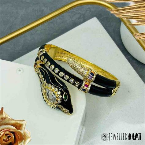 Antique Snake Bracelet Jewellery Hat