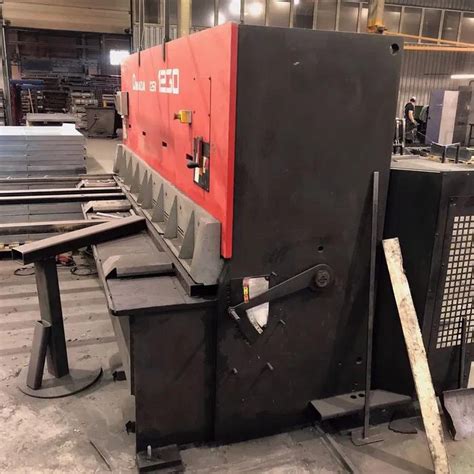 Гильотина / ножницы AMADA - GS-II 1230 купить Б/У в Zevenaar - Биржа ...