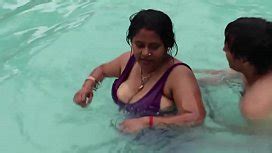 Indian Aunty Bathing Free Mobile Porn XXX Sex Videos And Porno Movies IPornTV Net