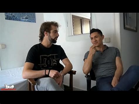 Ricardo Immediately Sucks Up Renzo Uncut Cock XVIDEOS