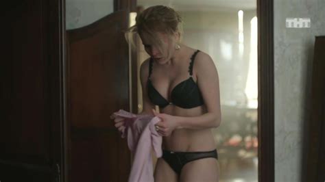 Naked Lukerya Ilyashenko In Sladkaya Zhizn