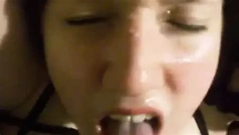 Ehefotze Ins Maul Gespritzt Free Porn Video D Xhamster