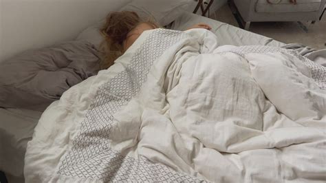 He S Extra Horny In The Morning Scrolller