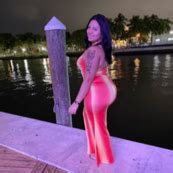 Thick Ass Latina Honduran Milf Frm Miami ShesFreaky