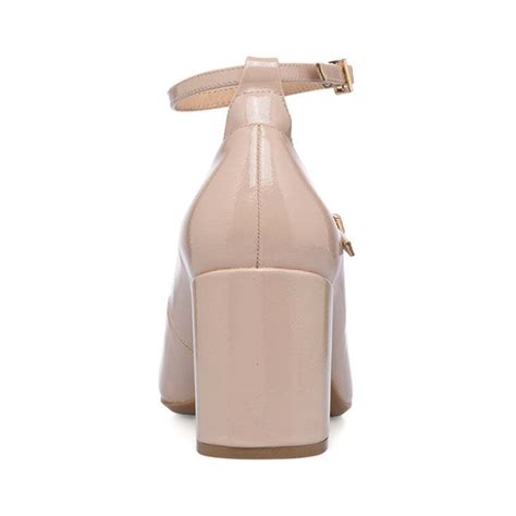 Décolleté nude in vernice con cinturino alla caviglia e tacco a blocco cm Lora Ferres Stileo it