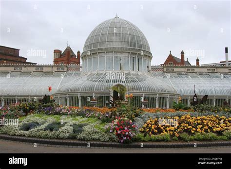 Belfast botanic gardens september hi-res stock photography and images ...