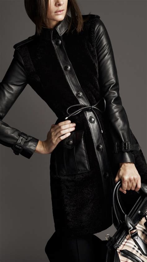 С чем носить пальто с кожаными рукавами: 12 красивых и стильных идей