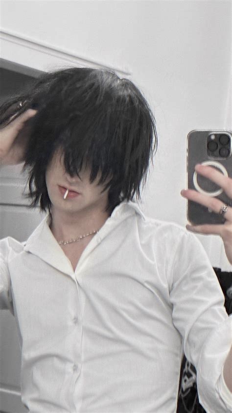 Pin By Nepheli Loux On Hyoga Pretty People Hot Emo Guys Human