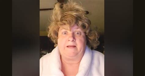 woman hilariously  lyrics  jolene   internet losing