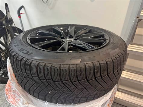 Pirelli Ice Zero Run Flat tires on 20 inch Audi Rims - Car Wheels ...