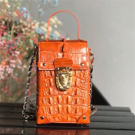 Модная дизайнерская женская мини-коробка с гвоздиками из натуральной ...