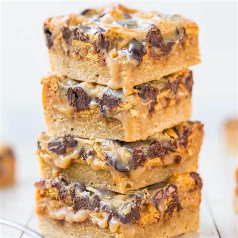 Caramel Peanut Butter Chocolate Chip Gooey Bars Averie Cooks