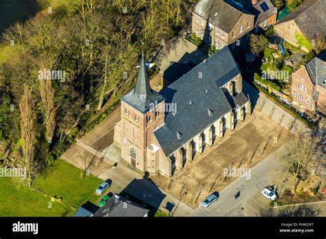 Bislicher kirche wesel hi-res stock photography and images - Alamy