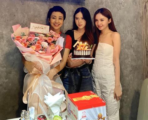 Nữ hoàng Wushu Thúy Hiền khoe 2 con gái xinh như hot girl