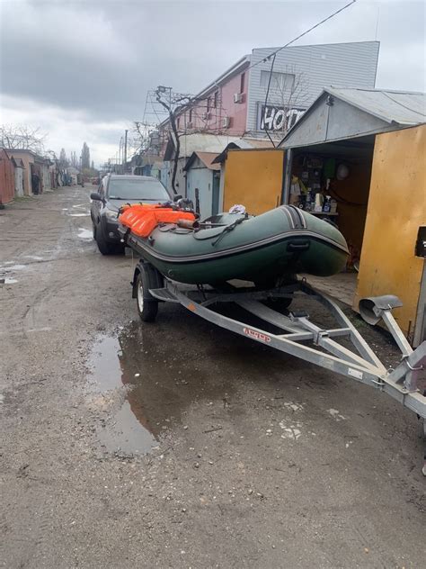 Продам резиновую лодку + лафет + мотор(15 лс): 2 200 $ - Моторний човен ...