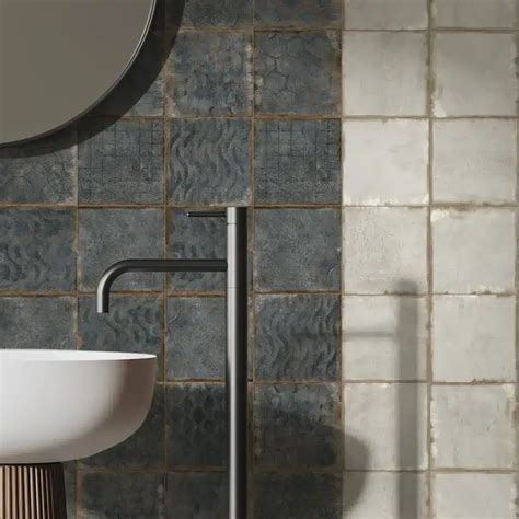 Onza by AZTECA: small tiles for very chic spaces - Azteca Cerámica