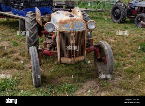 Old Farm Tractor Steering Wheel Hi Res Stock Photography And Images Alamy