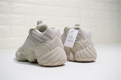 Adidas yeezy boost 500 - Mario Sport