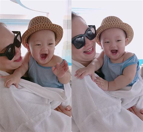 Hot Mom Ly Kute Ng Chu N G I M T Con Tr Ng M N Con M T Bloganchoi