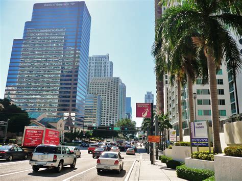 15 Safest Neighborhoods in Miami 2025 | uhomes.com