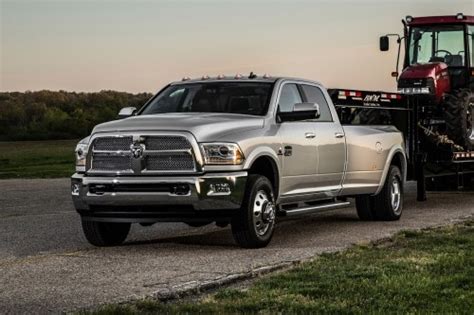 Used 2017 Ram 3500 Laramie Longhorn Features And Specs Edmunds