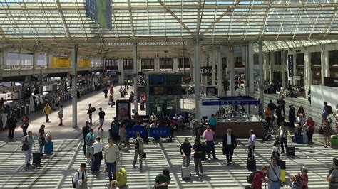 Les Toilettes De La Gare De Lyon Plus Ch Res Pour Les Femmes Enceintes