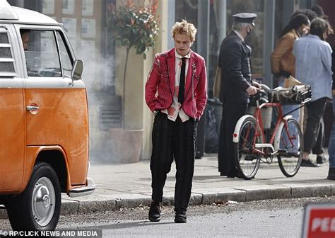 Maisie Williams Joins Anson Boon On The Set Of Sex Pistols Drama