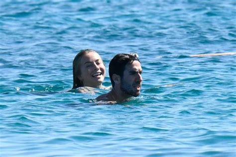 Rihanna Badgalriri Nude OnlyFans Photo 4329 The Fappening Plus