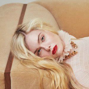 Florane Russell Aka FloraneRussell Aka Floranes Aka LindaWants Aka Florane Russell Real Nude