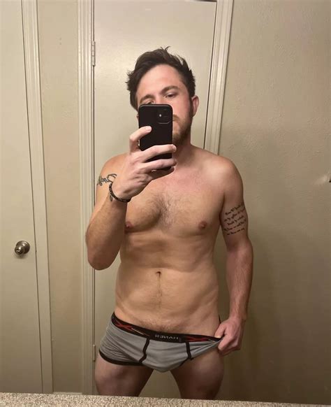 First Time Posting In Awhile Felt Confident So Decided To Share Nudes Bulges NUDE PICS ORG