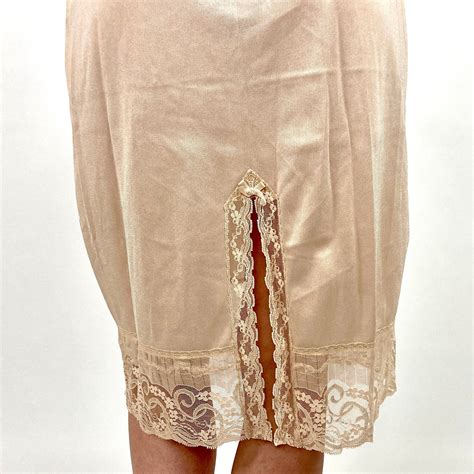 S Nude Lingerie Mini Slip Cream Lace Vassarette Half Slip Etsy