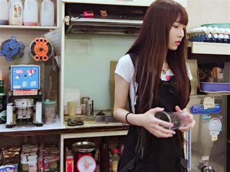 Chồng đại gia của hot girl trà sữa lọt top người giàu nhất TQ Bạn trẻ Cuộc sống