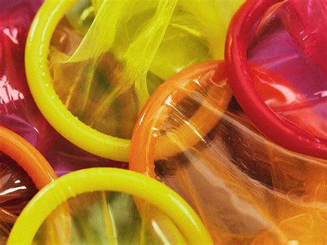 Oral Sex Condom Definition How To Use Efficacy And More