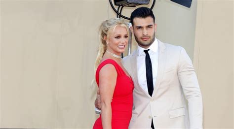 Britney Spears Is Finally Free AND NAKED TV Exposed Daily News Magazine