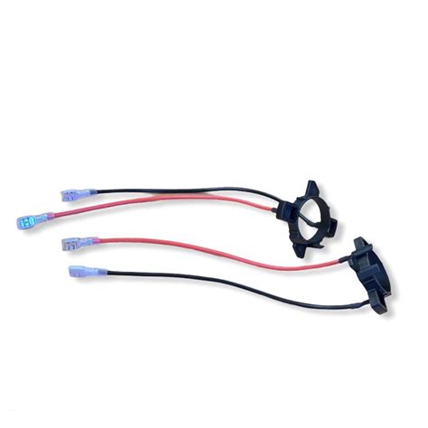 Купить Переходник / адаптер пластиковый H7 цоколь для LED и ксенона ...