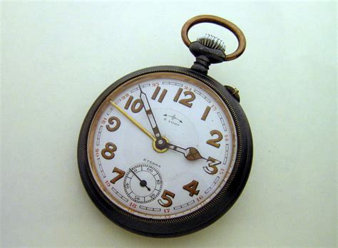 Карманные часы ETERNA с будильником.