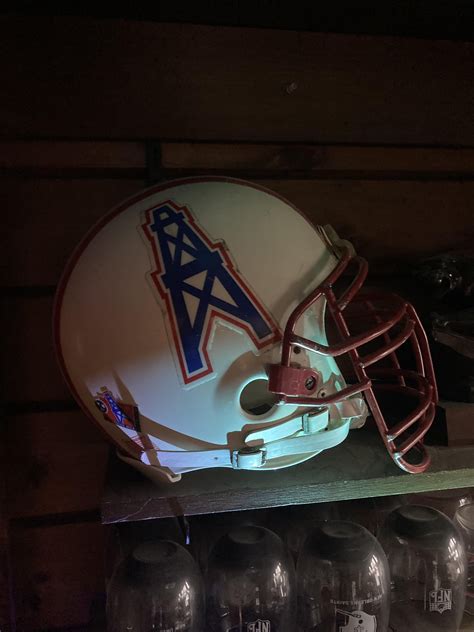 Tennessee Oiler Game Worn Helmet Rsportsmemorabilia