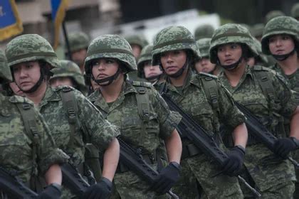México aspira a ser el primer país en América Latina con servicio militar obligatorio para