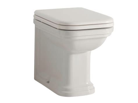 WC compact en céramique sur pied WALDORF 4118 Collection Waldorf By ...