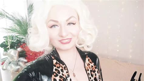 Latex Rubber Catsuit Selfie Video MILF In Fashion Catsuit Amateur Amateur Porn XHamster