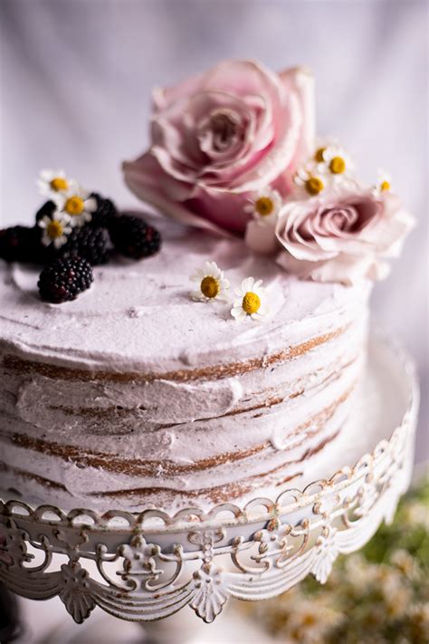 Blackberry Chamomile Naked Cake Food Finessa