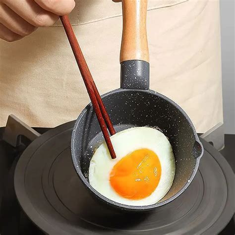 Nonstick Mini Sauce Pan Small Soup Pot Milk Pan Wooden Handle Hot Oil Pan Butter Melting Pot