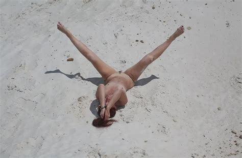 Naked On White Sand 44 Pics XHamster