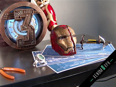 Hot Toys Iron Man Workshop Accessories Set ACS