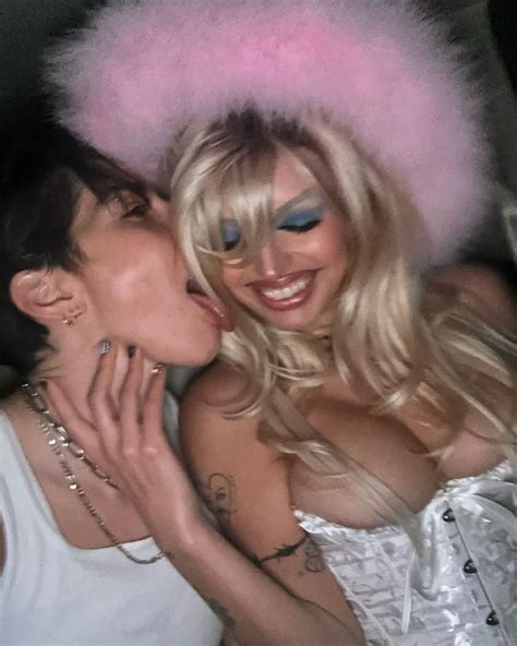 Rebecca Black Big Pam Anderson Tits Of The Day DrunkenStepFather