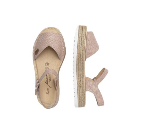 Menorquinas avarcas nude pulsera trenza bambú Eva Mañas Calzados Milú