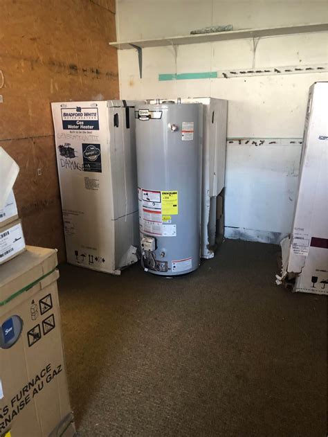 brand new hot water heaters 50 gal gas 75 gal gas 30 gal elec 50 gal