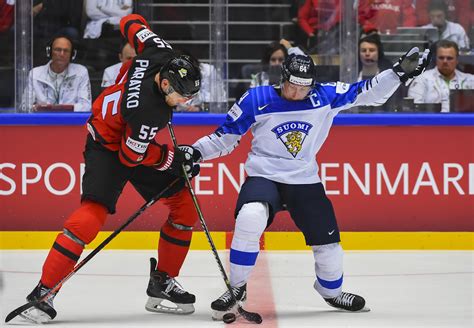 IIHF - Gallery: Canada vs. Finland