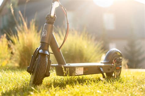 Razor E100 Electric Scooter Battery Tips - Scooter Trendz