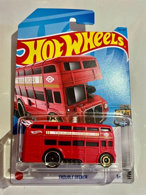 Hot Wheels Trouble Decker London Bus Hobbies Toys Toys Games On Carousell